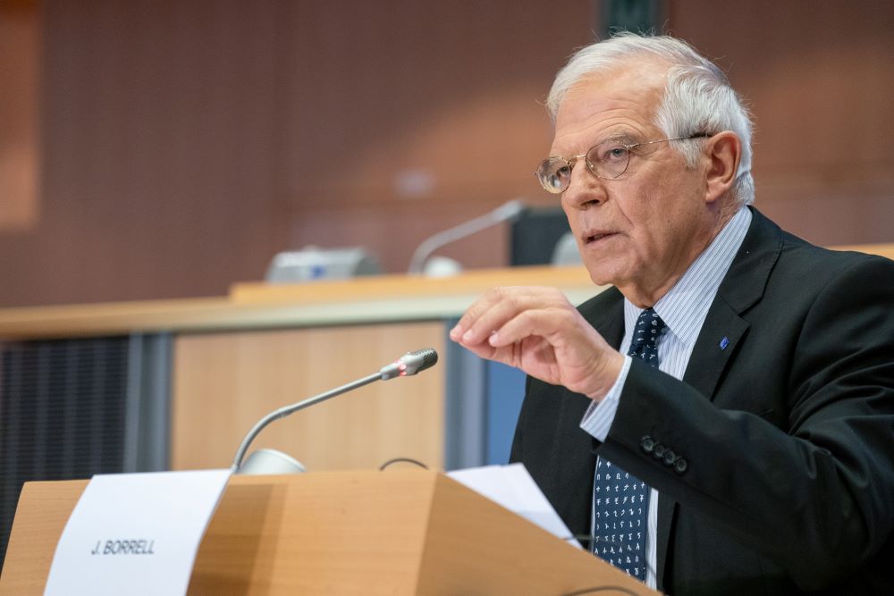 Paralajmerimi i Borrell: Europa te pergatitet per lufte